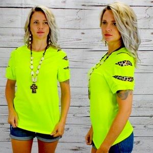 Short sleeve Boutique shirt